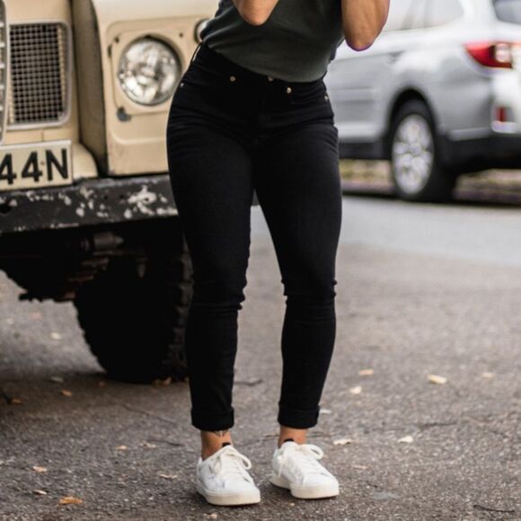 Revtown Jeans Decade Denim Size 28 | 6 Mid Rise Skinny Ankle Jean Jet Black Wash - Picture 9 of 14